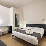 Five Boutique 3* Neapel