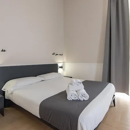 Pensionat Five Boutique Neapel