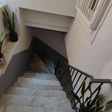 Five Boutique בית הארחה